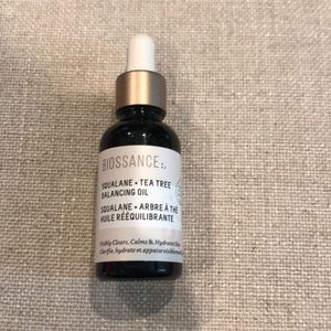 Biossance squalane and tea tree balancing oil